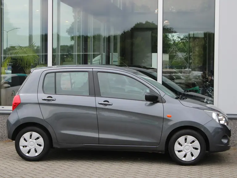 Suzuki Celerio 1.0 Comfort Airco, Parkeersensoren Achter, Bluetooth, Elektrische Ramen Voor, Radio/CD afbeelding 13