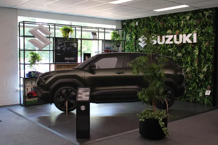 Suzuki Vitara 1.4 Boosterjet Style Smart Hybrid Automaat , Trekhaak, All-Seasonbanden en 1e Eigenaar afbeelding 45