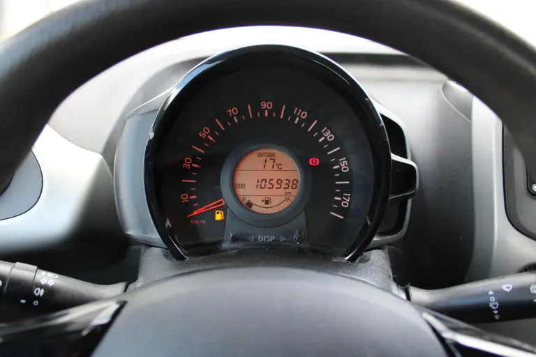 Citroën C1 Feel 1.0 e-VTi 70PK 5-drs Airco, ESP, Speed limiter, Bluetooth, Audio afbeelding 14