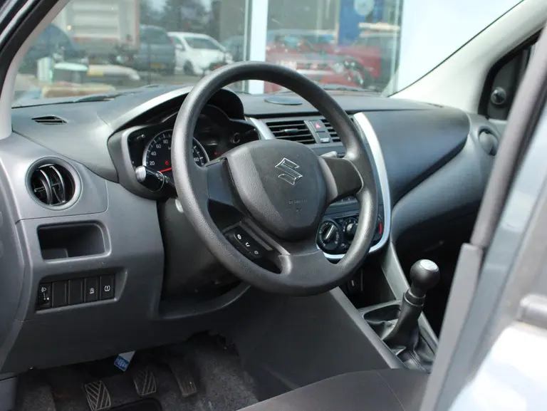 Suzuki Celerio 1.0 Comfort Airco, Parkeersensoren Achter, Bluetooth, Elektrische Ramen Voor, Radio/CD afbeelding 5