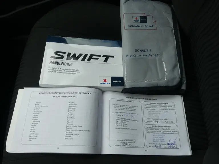Suzuki Swift 1.2 Bandit 94 pk, Dealer oh., Airco, Cruise 16" Lichtmetalen Velgen. afbeelding 27
