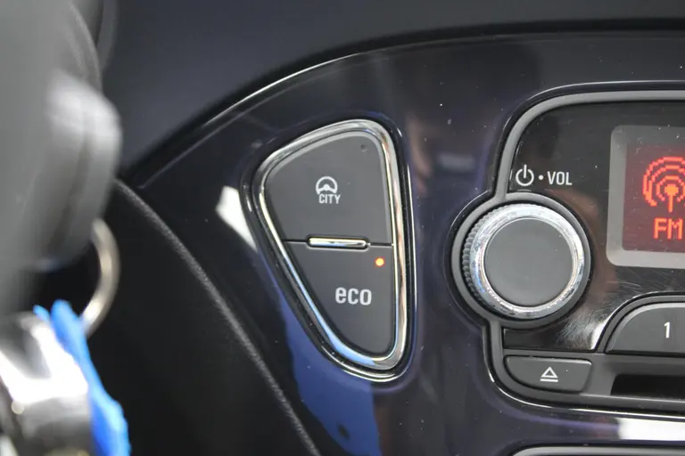 Opel ADAM 1.2 , Dealer onderhouden en maar 48000 km! afbeelding 25