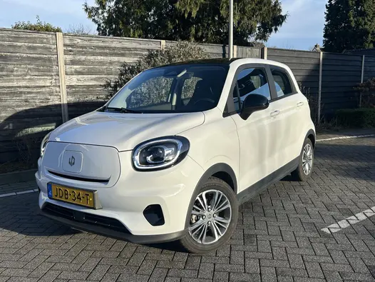 Leapmotor T03 Design 37.3 kWh 95PK Automaat Navigatie, Camera achter, Parkeerhulp achter, Audio, Keyless Start, Lichtmetalen velgen