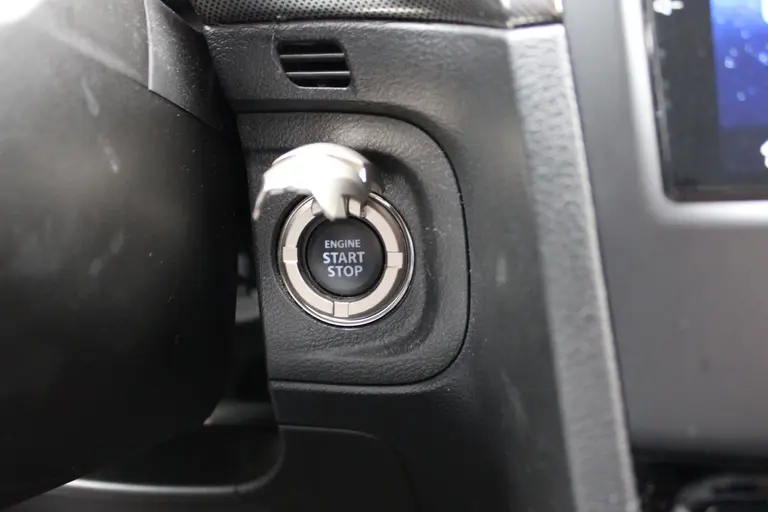 Suzuki Vitara 1.4 Boosterjet Style Smart Hybrid Automaat , Trekhaak, All-Seasonbanden en 1e Eigenaar afbeelding 26