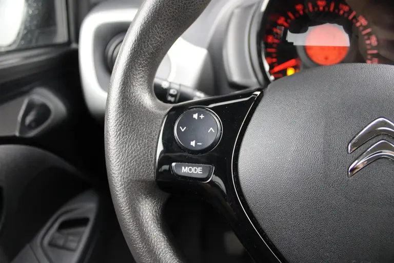 Citroën C1 Feel 1.0 e-VTi 70PK 5-drs Airco, ESP, Speed limiter, Bluetooth, Audio afbeelding 13