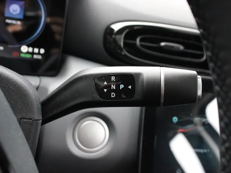 Leapmotor T03 Design 37.3 kWh 95PK Navigatie, Camera achter, Parkeerhulp achter, Audio, Keyless Start, Lichtmetalen velgen afbeelding 23