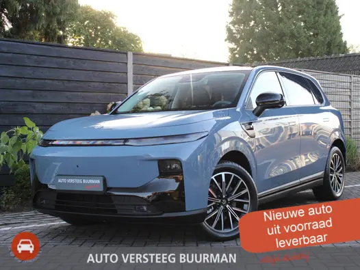Leapmotor B10 Design ProMax 67.1 kWh 218PK Automaat Navigatie, Rondomzichtcamera, Adaptieve Cruise Control, Climate Control, Panoramadak