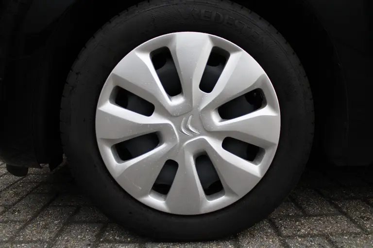 Citroën C1 Feel 1.0 e-VTi 70PK 5-drs Airco, ESP, Speed limiter, Bluetooth, Audio afbeelding 23