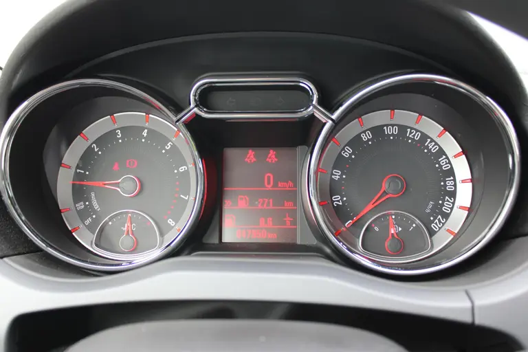 Opel ADAM 1.2 , Dealer onderhouden en maar 48000 km! afbeelding 23