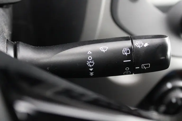 Citroën C1 Feel 1.0 e-VTi 70PK 5-drs Airco, ESP, Speed limiter, Bluetooth, Audio afbeelding 18