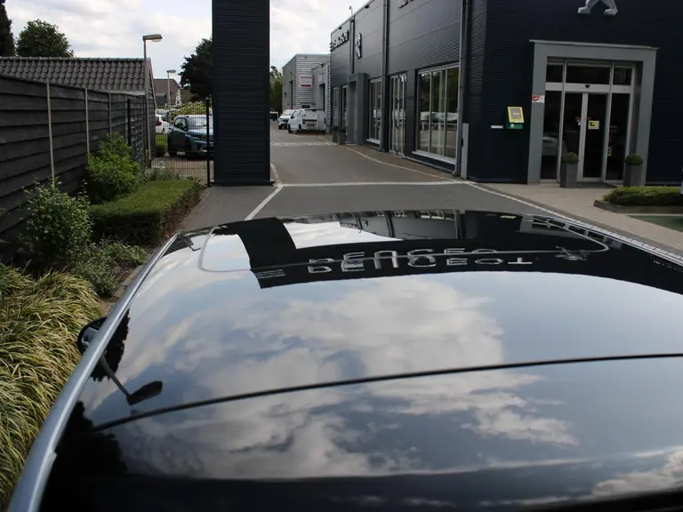 Leapmotor T03 Design 37.3 kWh 95PK Navigatie, Camera achter, Parkeerhulp achter, Audio, Keyless Start, Lichtmetalen velgen afbeelding 12