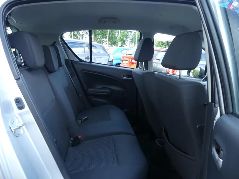 Suzuki Splash 1.0 VVT Comfort EASSS Trekhaak, Airco, Hoge instap afbeelding 20