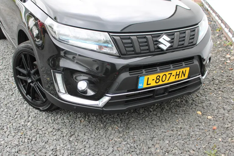 Suzuki Vitara 1.4 Boosterjet Style Smart Hybrid Automaat , Trekhaak, All-Seasonbanden en 1e Eigenaar afbeelding 35