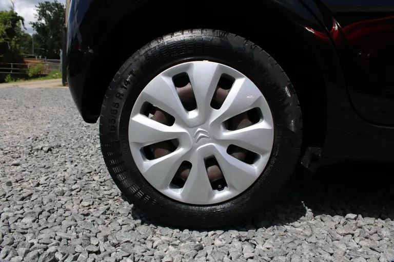 Citroën C1 Feel 1.0 e-VTi 70PK 5-drs Airco, ESP, Speed limiter, Bluetooth, Audio afbeelding 6