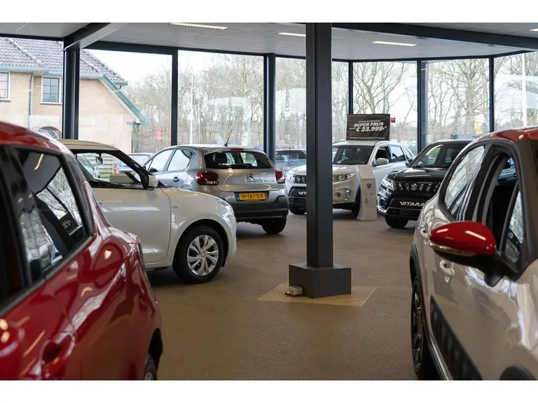 Toyota Aygo X 1.0 VVT-i MT Pulse Achteruitrijcamera, Cruise Control Adaptief, Airco Automatisch, DAB Radio € 379,- private lease afbeelding 38