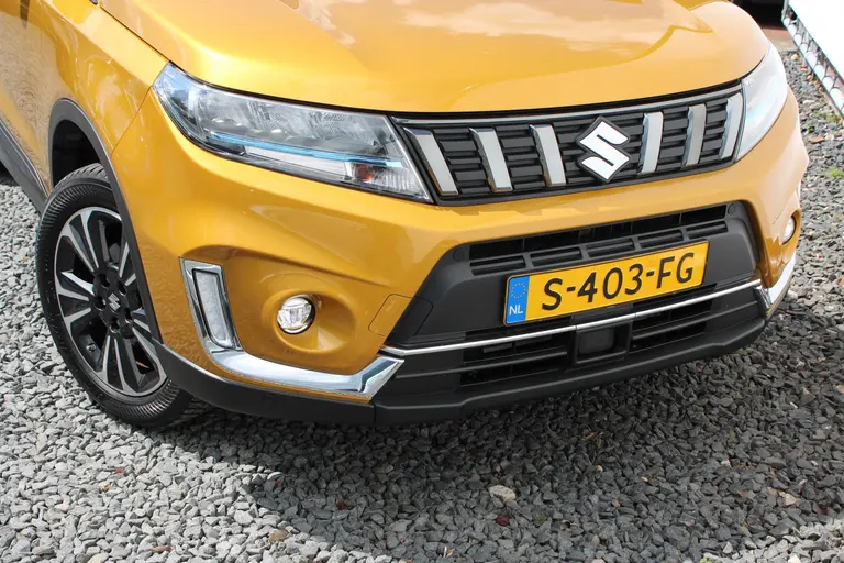 Suzuki Vitara 1.5 Hybrid Style, Automaat, 1e Eig. met Navigatie, ORG NL en Dealer onderhouden! afbeelding 32
