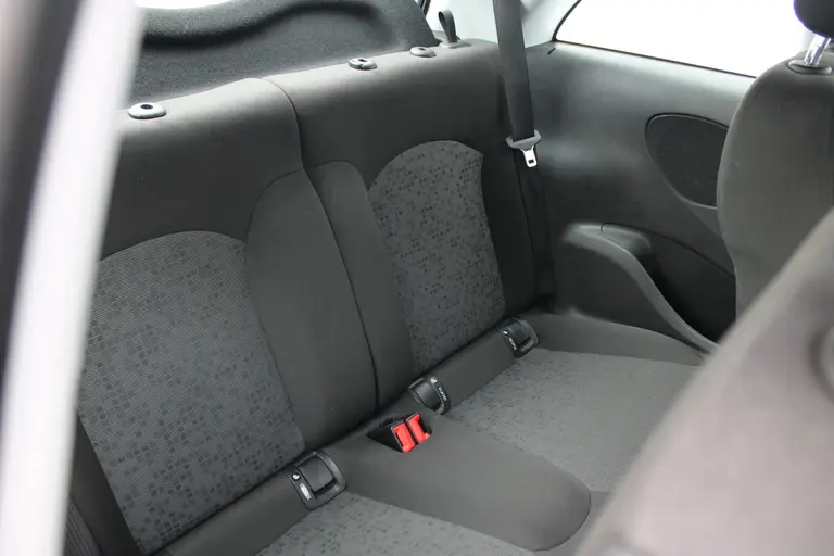 Opel ADAM 1.2 , Dealer onderhouden en maar 48000 km! afbeelding 6