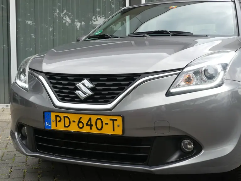Suzuki Baleno 1.2 Exclusive All season banden, Nieuwe Koppeling, Dealer o.h., Airco, Stoelverwarming, afbeelding 27