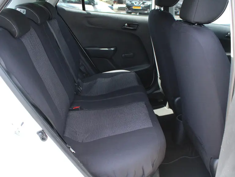 Kia Picanto 1.0 CVVT EconomyPlusLine Bluetooth, Radio, Airco, Elektrische Ramen Voor afbeelding 9