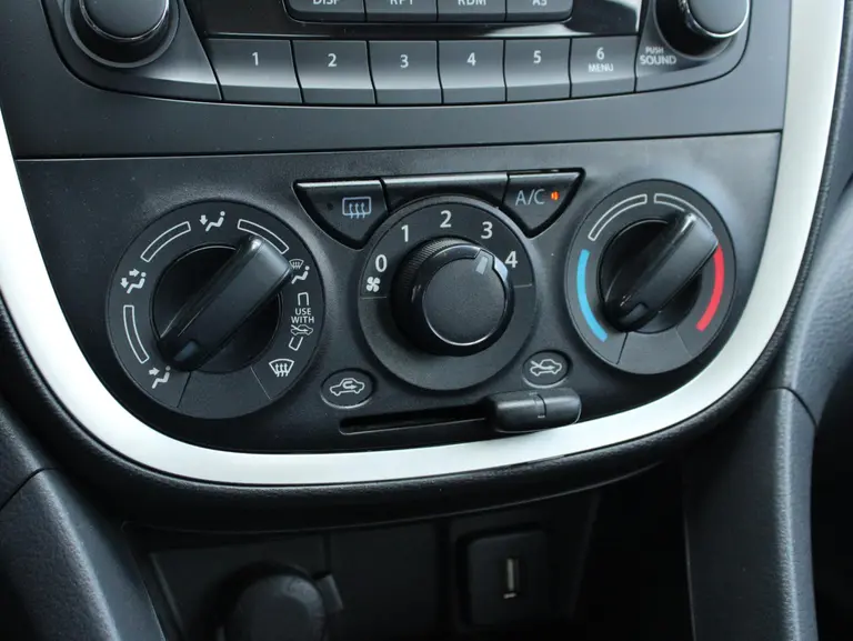 Suzuki Celerio 1.0 Comfort Airco, Parkeersensoren Achter, Bluetooth, Elektrische Ramen Voor, Radio/CD afbeelding 18