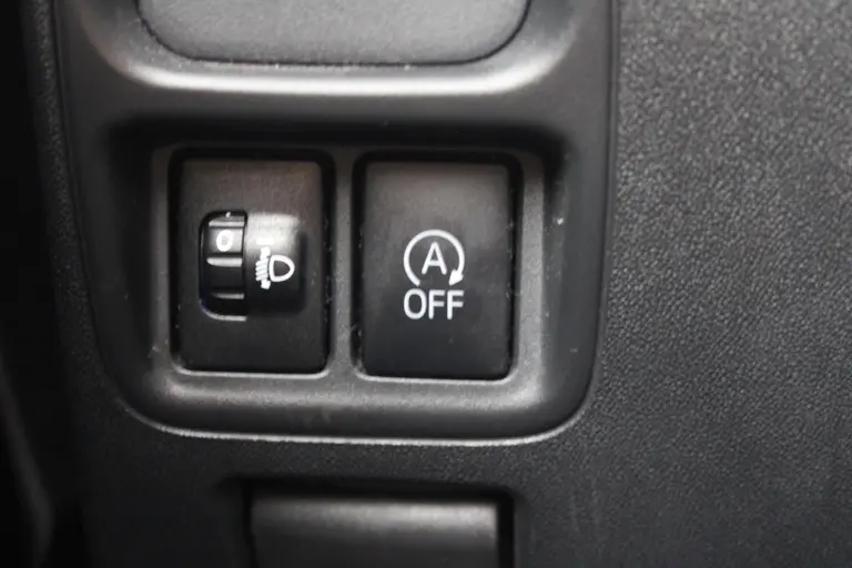 Citroën C1 Feel 1.0 e-VTi 70PK 5-drs Airco, ESP, Speed limiter, Bluetooth, Audio afbeelding 12