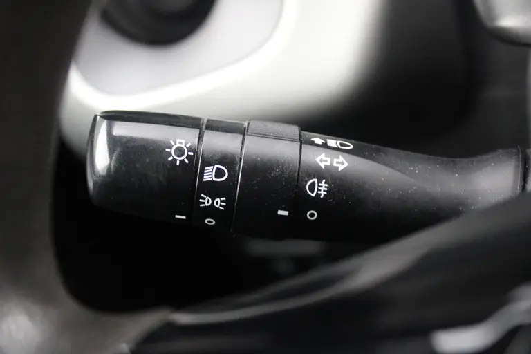 Citroën C1 Feel 1.0 e-VTi 70PK 5-drs Airco, ESP, Speed limiter, Bluetooth, Audio afbeelding 14