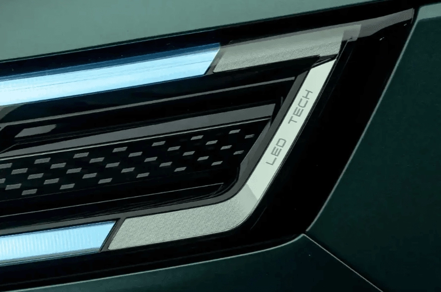 Jaecoo 5 HEV Auto Versteeg Buurman Barneveld Ede Veenendaal Ermelo Harderwijk Nunspeet  (5).png