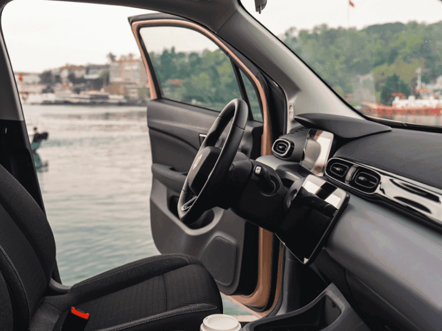 new Leapmotor T03 Auto Versteeg Buurman Voorthuizen Barneveld Ede Veenendaal Apeldoorn Deventer Ermelo (2).png