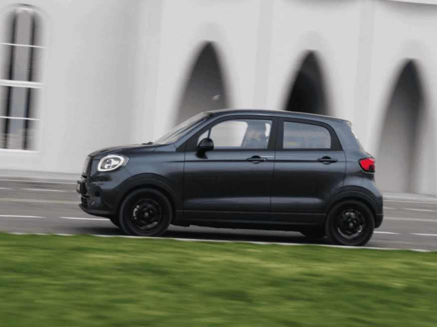 new Leapmotor B10 Auto Versteeg Buurman Voorthuizen Barneveld Ede Veenendaal Apeldoorn Deventer Ermelo.png