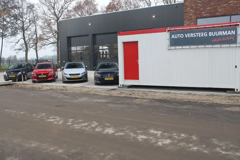 Nieuwbouw Auto Versteeg Buurman Woudenberg Peugeot en Citroen  (5).jpg