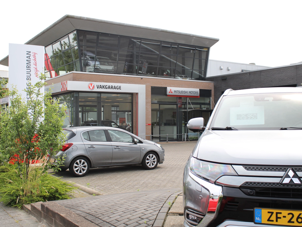 Auto Versteeg Buurman Barneveld Zuid Mitsubishi Citroen Peugeot Vakgarage (4).JPG