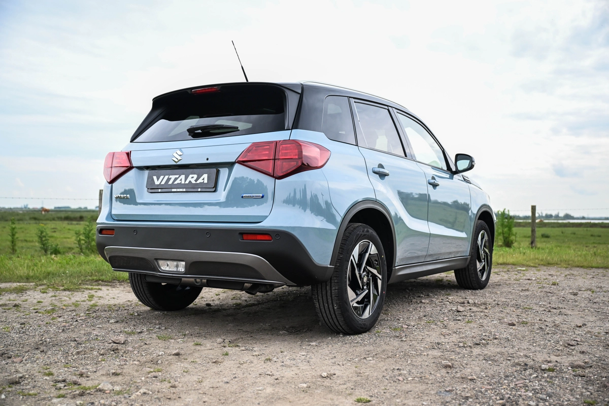 Suzuki Vitara Auto Versteeg Buurman Barneveld Ermelo Deventer Nunspeet (5).jpg