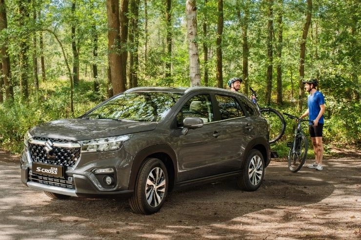 Suzuki S-Cross Auto Versteeg Buurman Barneveld Ermelo Deventer Nunspeet (2).jpg